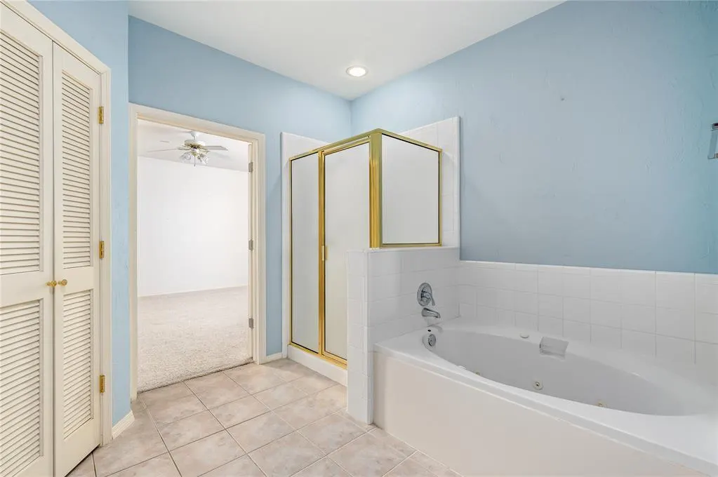 Photo 16 — 1920 NW 160th Place, Edmond, OK 73013