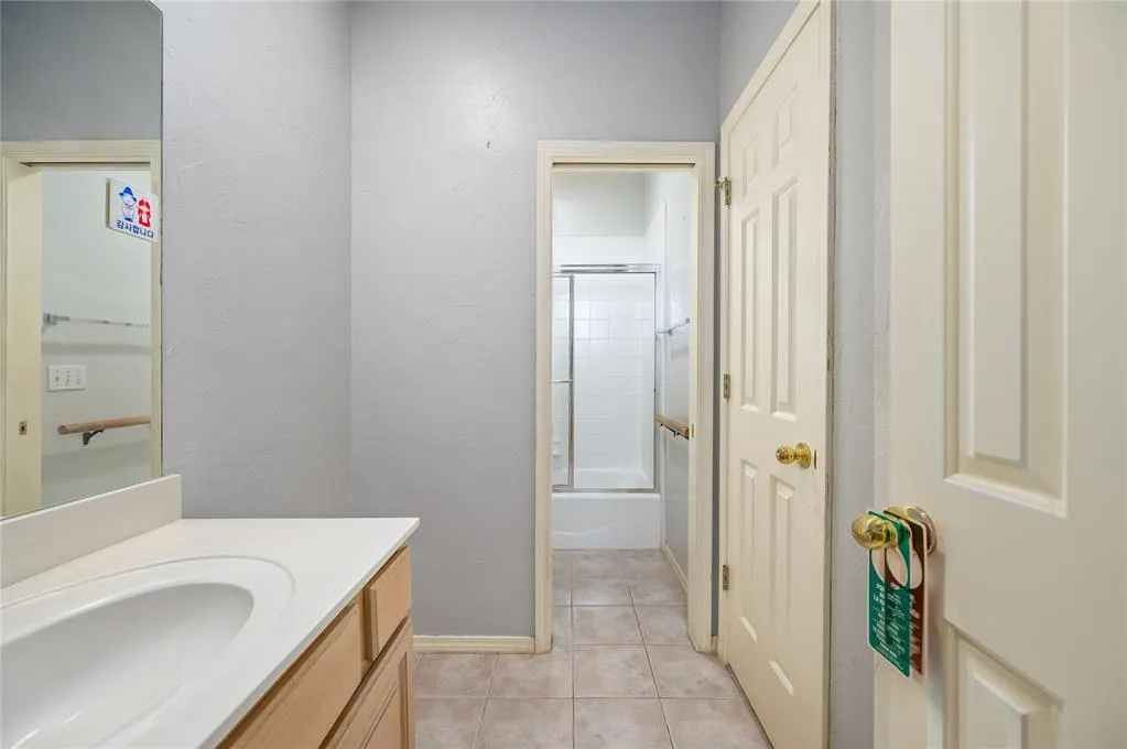 Photo 21 — 1920 NW 160th Place, Edmond, OK 73013
