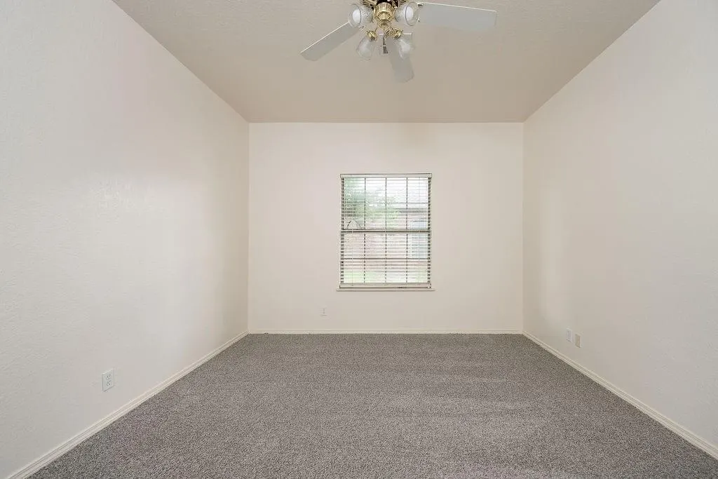 Photo 23 — 1920 NW 160th Place, Edmond, OK 73013