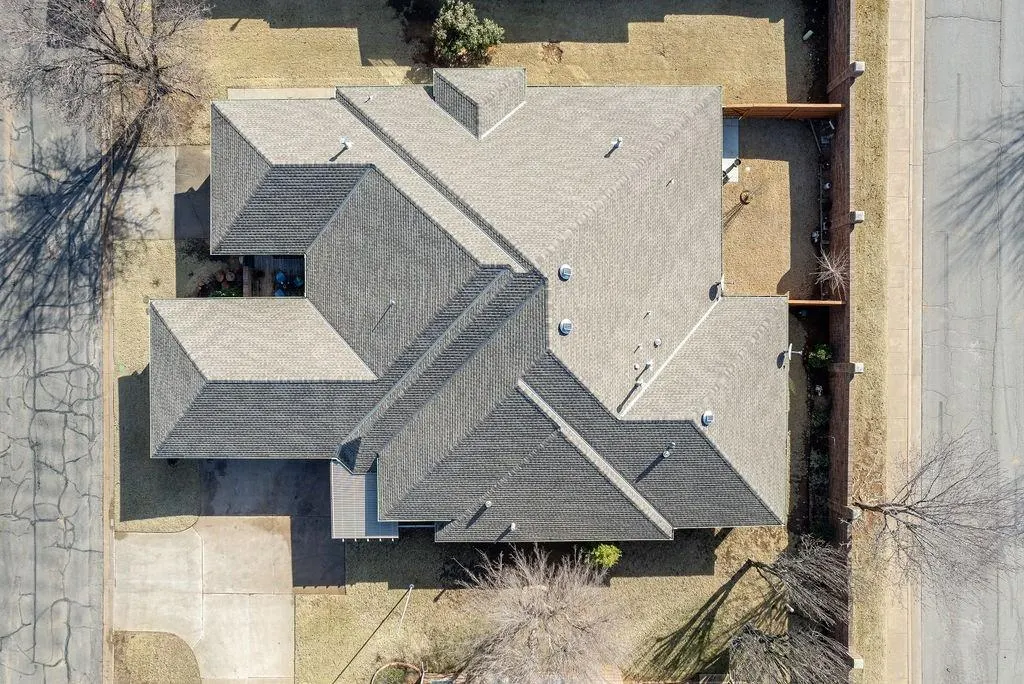 Photo 26 — 1920 NW 160th Place, Edmond, OK 73013