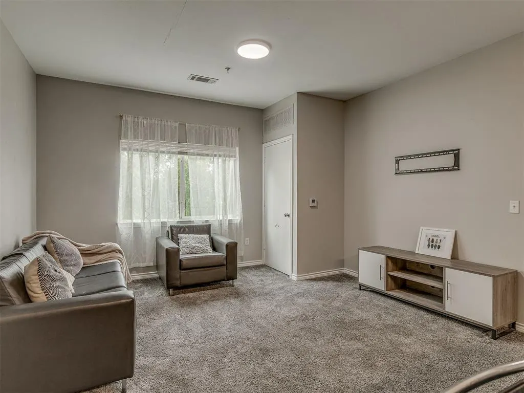 Photo 12 — 251 W Miller Avenue 306, Stillwater, OK 74075