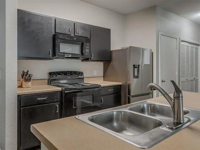 Photo 3 — 251 W Miller Avenue 306, Stillwater, OK 74075