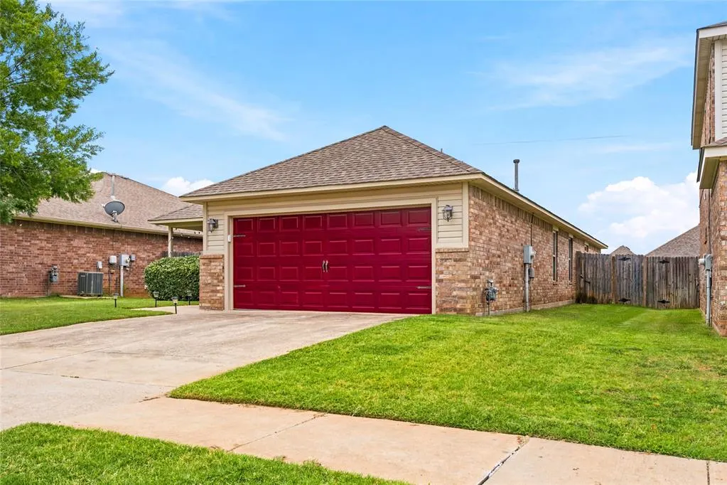 Photo 37 — 19501 Vista Avenue, Edmond, OK 73012