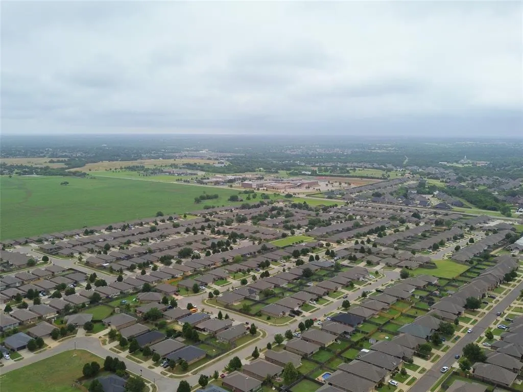 Photo 44 — 19501 Vista Avenue, Edmond, OK 73012
