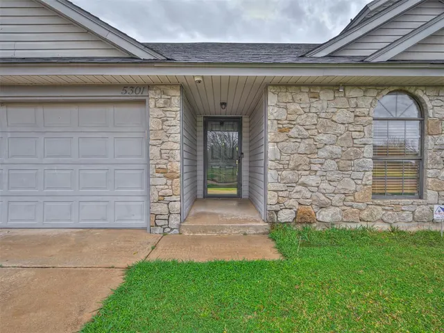 Photo 2 — 5301 SE 82nd Street, Oklahoma City, OK 73135