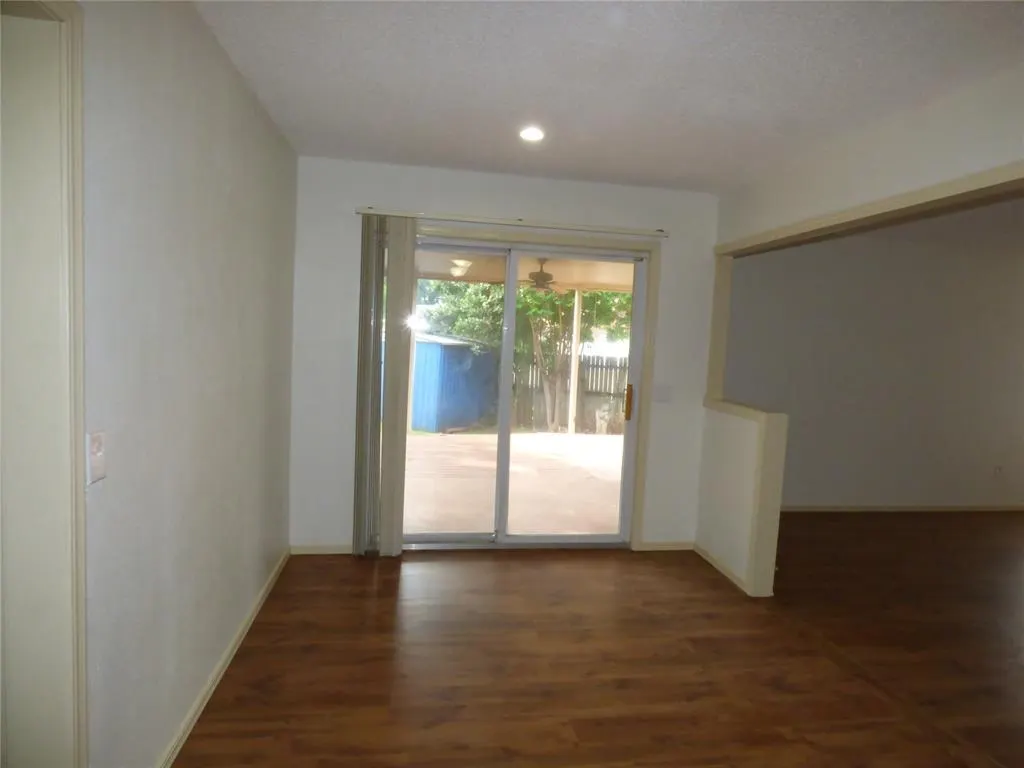 Photo 11 — 1008 Tall Oaks Drive, Midwest City, OK 73110