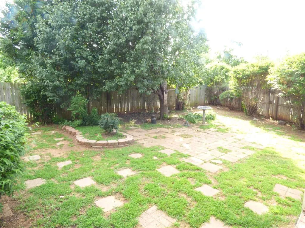 Photo 26 — 1008 Tall Oaks Drive, Midwest City, OK 73110