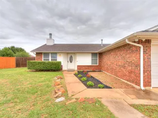 Sold home at 14400 Keri Circle