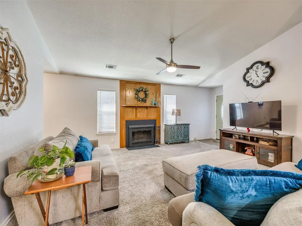 Photo 8 — 1508 Westmore Drive, Oklahoma City, OK 73170