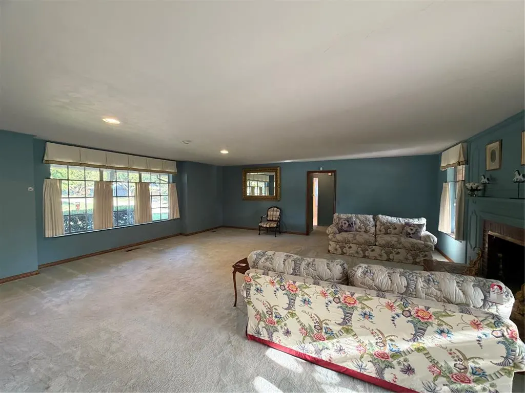 Photo 5 — 6201 N Barnes Avenue, Oklahoma City, OK 73112