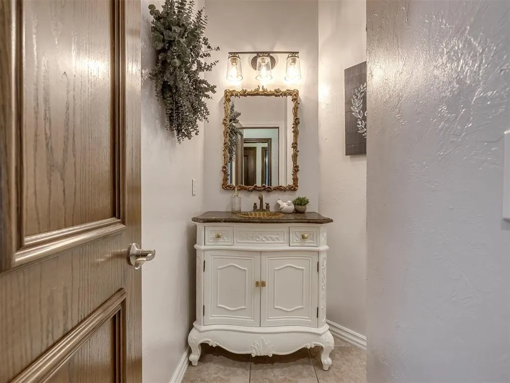 Photo 11 — 12513 Lorien Way, Oklahoma City, OK 73170