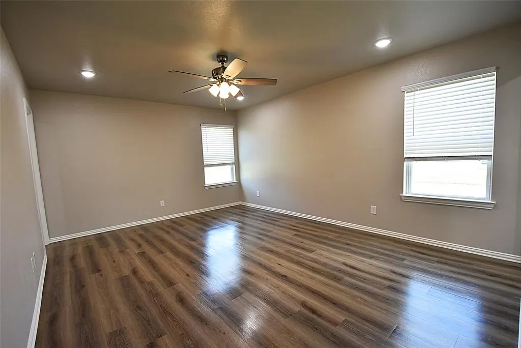 Photo 15 — 833 Elm Street, Seminole, OK 74868