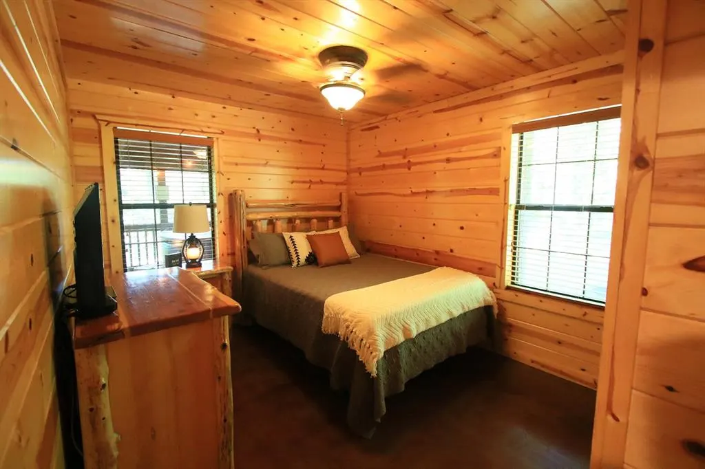 Photo 7 — 295 Dry Fly Road, Broken Bow, OK 74728