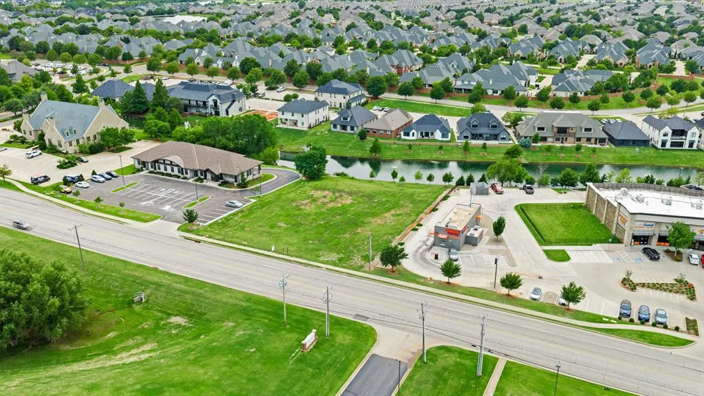 Photo 19 — 16319 N May Avenue, Edmond, OK 73013