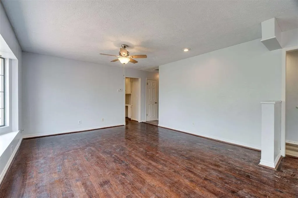Photo 10 — 10600 Sunnymeade Place, The Village, OK 73120