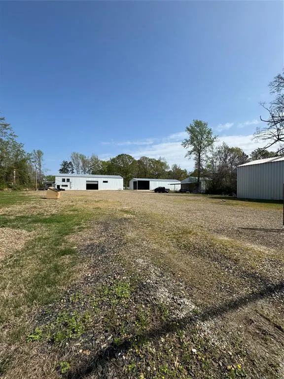 Photo 43 — 204 W Sherry Lane, Broken Bow, OK 74728