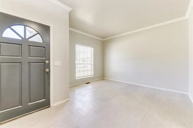 Photo 4 — 1829 Courtney Lane, Edmond, OK 73013