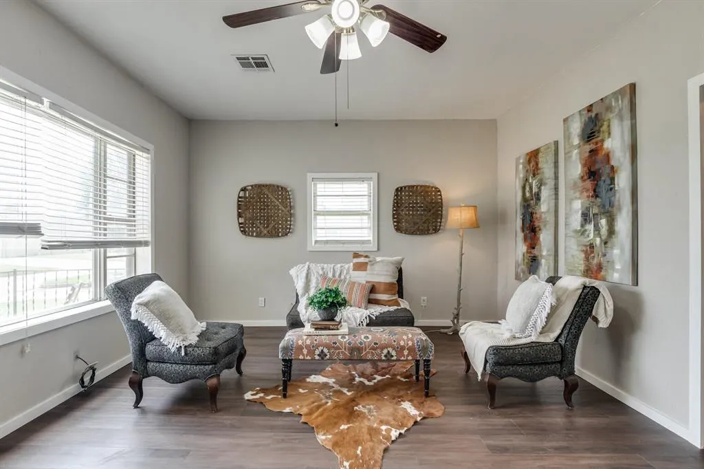 Photo 6 — 214 N Temple Street, Cordell, OK 73632