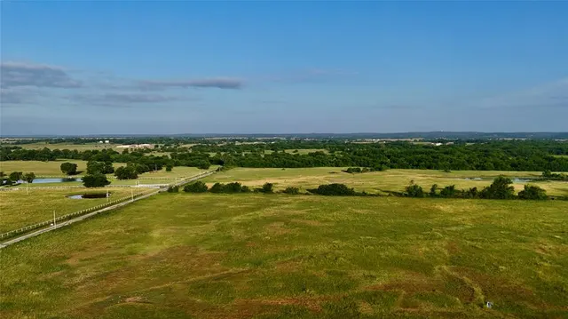 Photo 3 — S 231st Street, Mounds, OK 74047