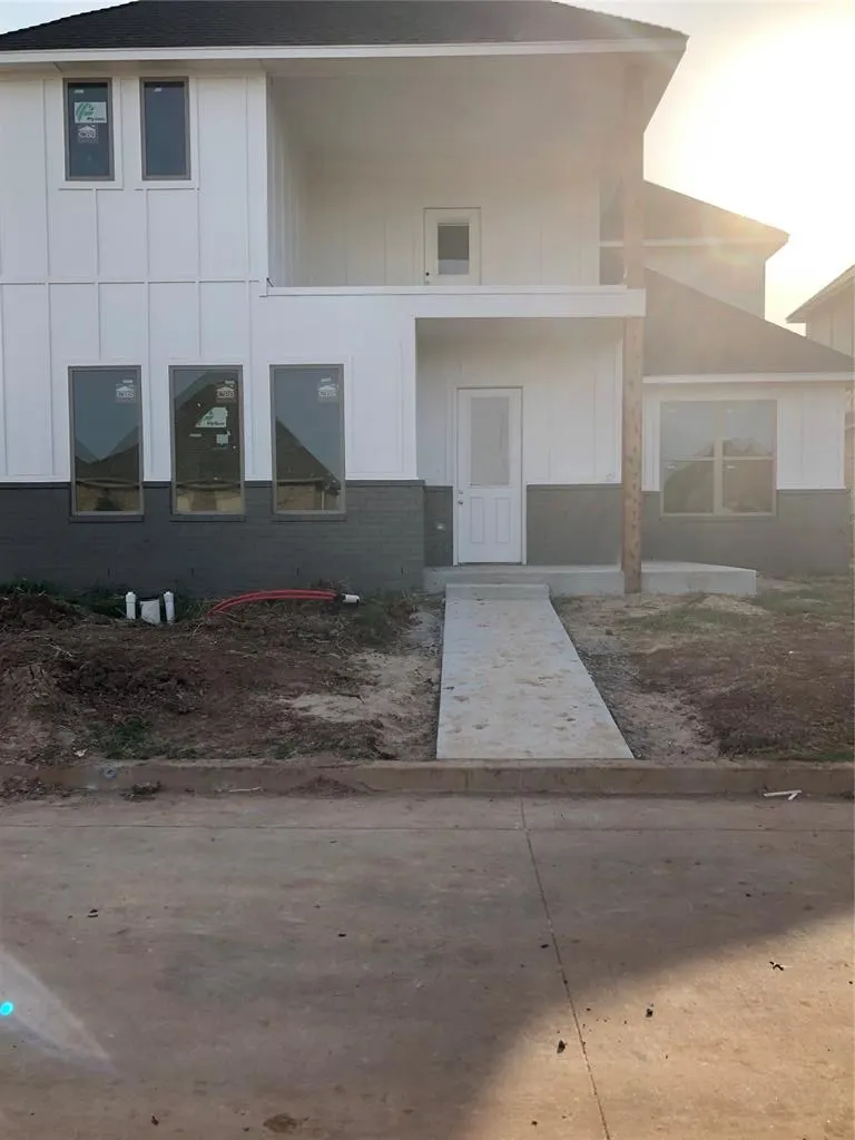 Front exterior — 3407 Enclave Place, Norman, OK 73072