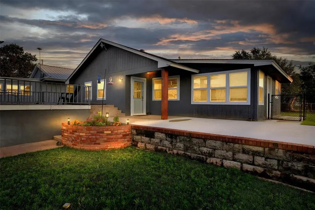 Front exterior — 109 Cowan Avenue, Fort Cobb, OK 73038