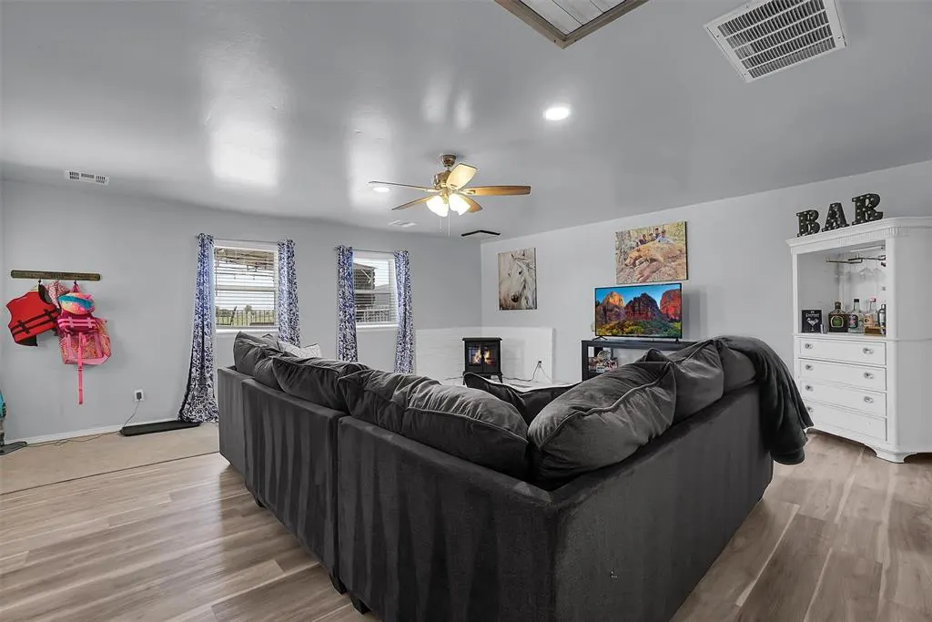 Photo 30 — 109 Cowan Avenue, Fort Cobb, OK 73038