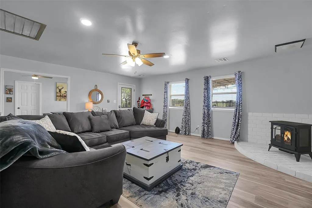 Photo 31 — 109 Cowan Avenue, Fort Cobb, OK 73038
