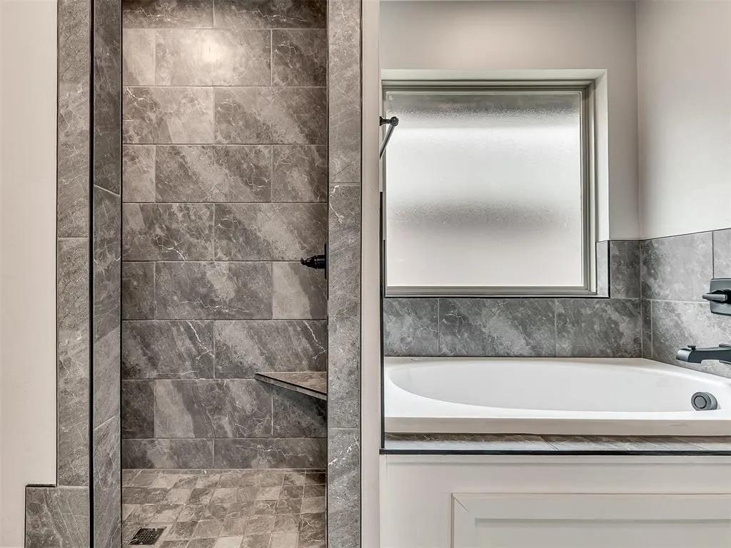 Photo 18 — 8324 Lambert Way, Edmond, OK 73034