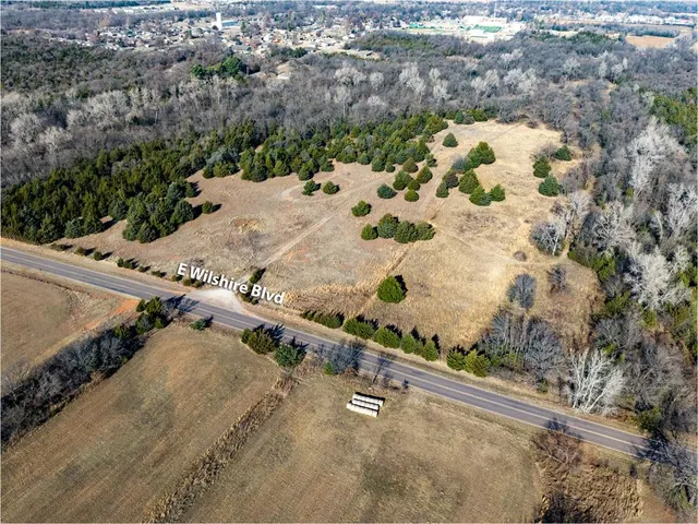 Photo 6 — 000 E Wilshire Boulevard, Jones, OK 73049