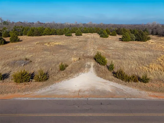 Photo 7 — 000 E Wilshire Boulevard, Jones, OK 73049