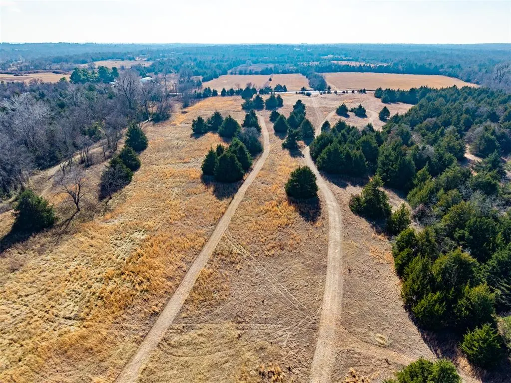 Photo 15 — 000 E Wilshire Boulevard, Jones, OK 73049