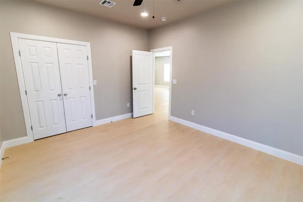 Photo 4 — 220 SE 42nd Street, Oklahoma City, OK 73129
