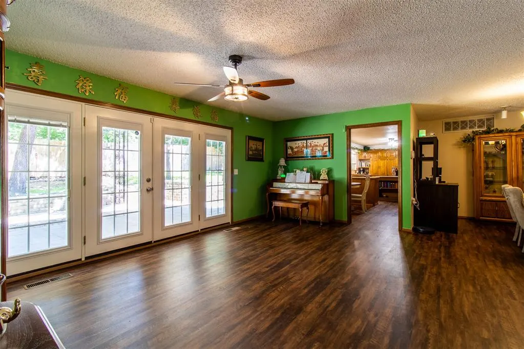 Photo 9 — 228 N Tunbridge Road, Oklahoma City, OK 73130
