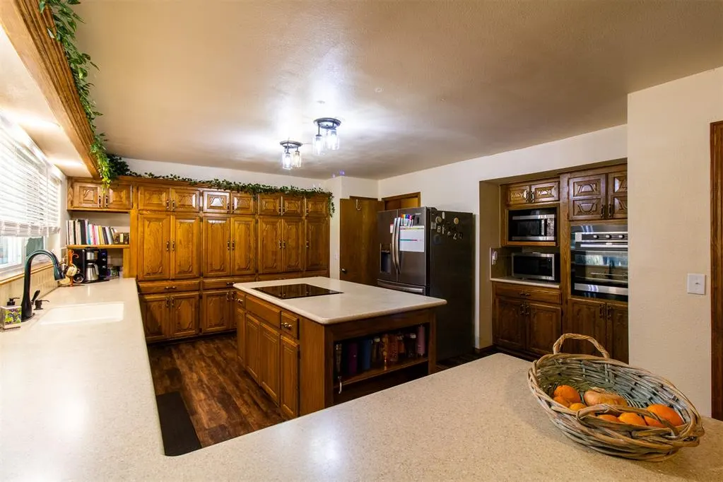Photo 14 — 228 N Tunbridge Road, Oklahoma City, OK 73130