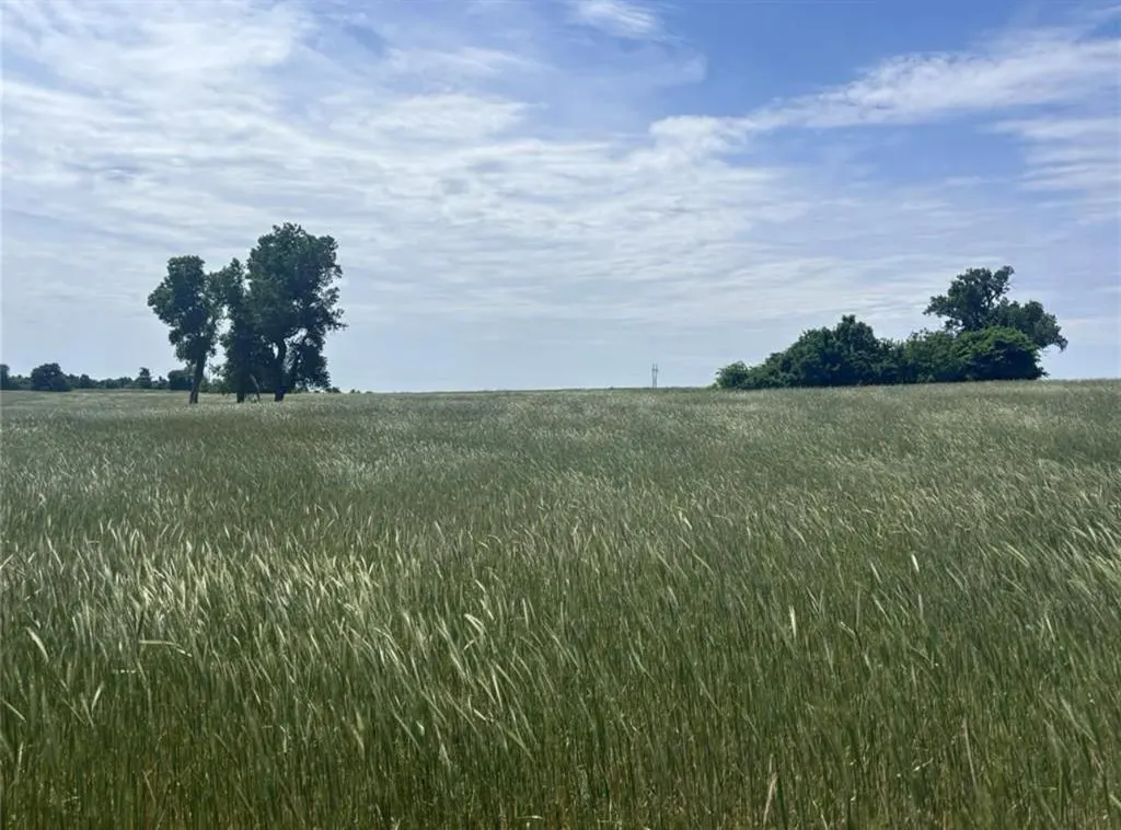 Photo 3 — N Broadway Road 3, Guthrie, OK 73044