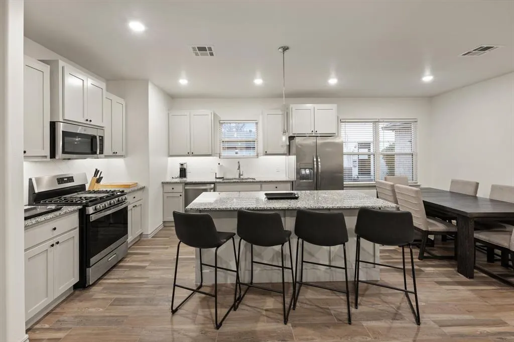 Photo 15 — 1416 Devonshire Court, Edmond, OK 73034