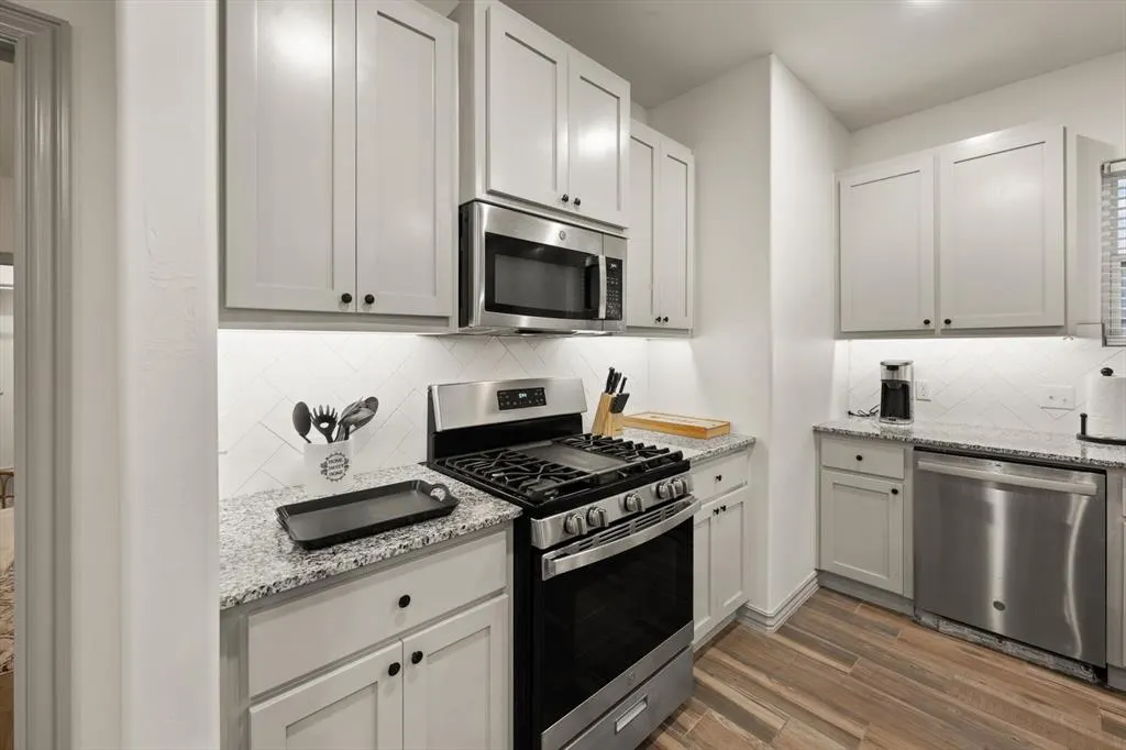 Photo 19 — 1416 Devonshire Court, Edmond, OK 73034