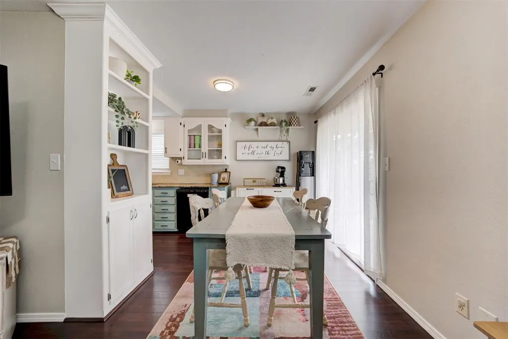 Photo 7 — 1904 Michael Drive, Edmond, OK 73013