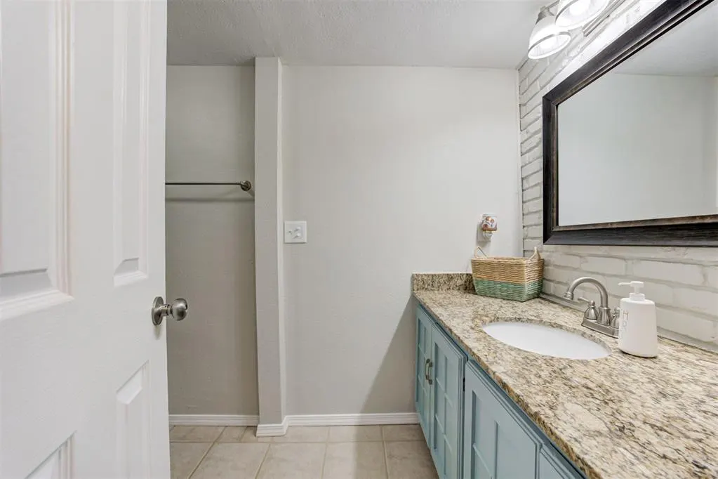 Photo 23 — 1904 Michael Drive, Edmond, OK 73013