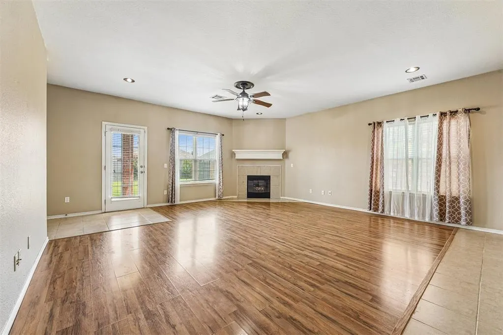 Photo 4 — 5917 SE 71st Street, Oklahoma City, OK 73135