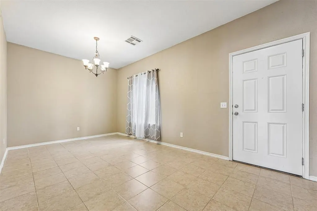 Photo 11 — 5917 SE 71st Street, Oklahoma City, OK 73135