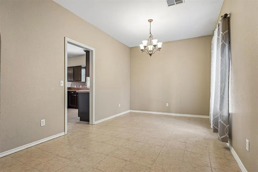 Photo 12 — 5917 SE 71st Street, Oklahoma City, OK 73135