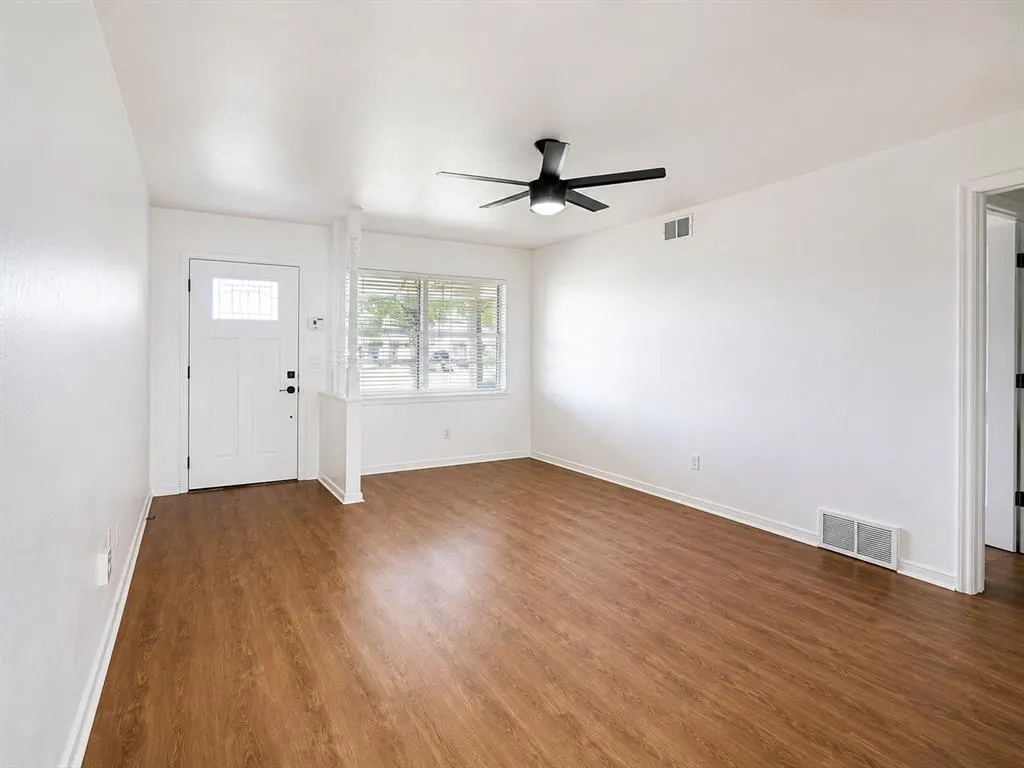 Photo 3 — 2836 SW 77th Street, Oklahoma City, OK 73159