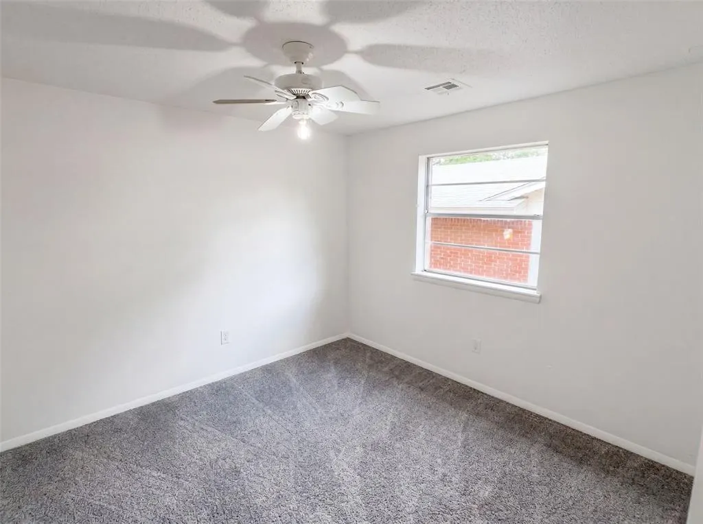 Photo 14 — 1513 N Bradley Avenue, Oklahoma City, OK 73127