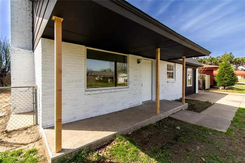 Front exterior — 2512 SW 86th Street, Oklahoma City, OK 73159