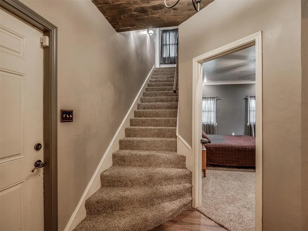 Photo 29 — 112 N Broadway Street, Crescent, OK 73028