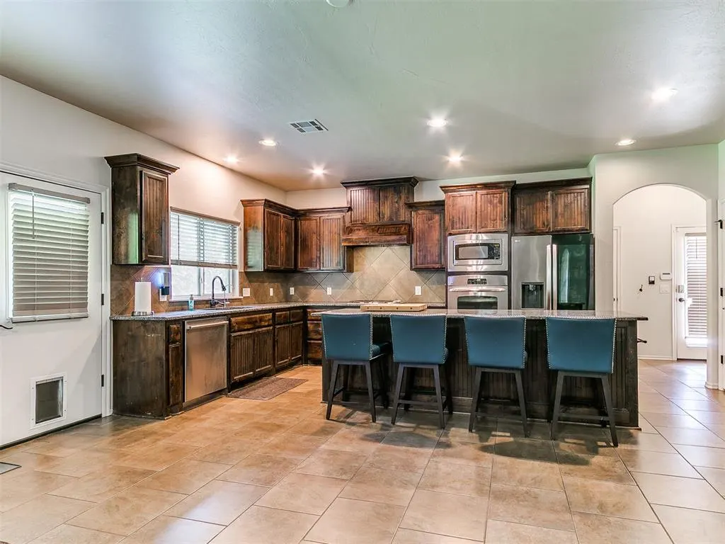 Photo 34 — 10649 Green Meadows Drive, Edmond, OK 73025