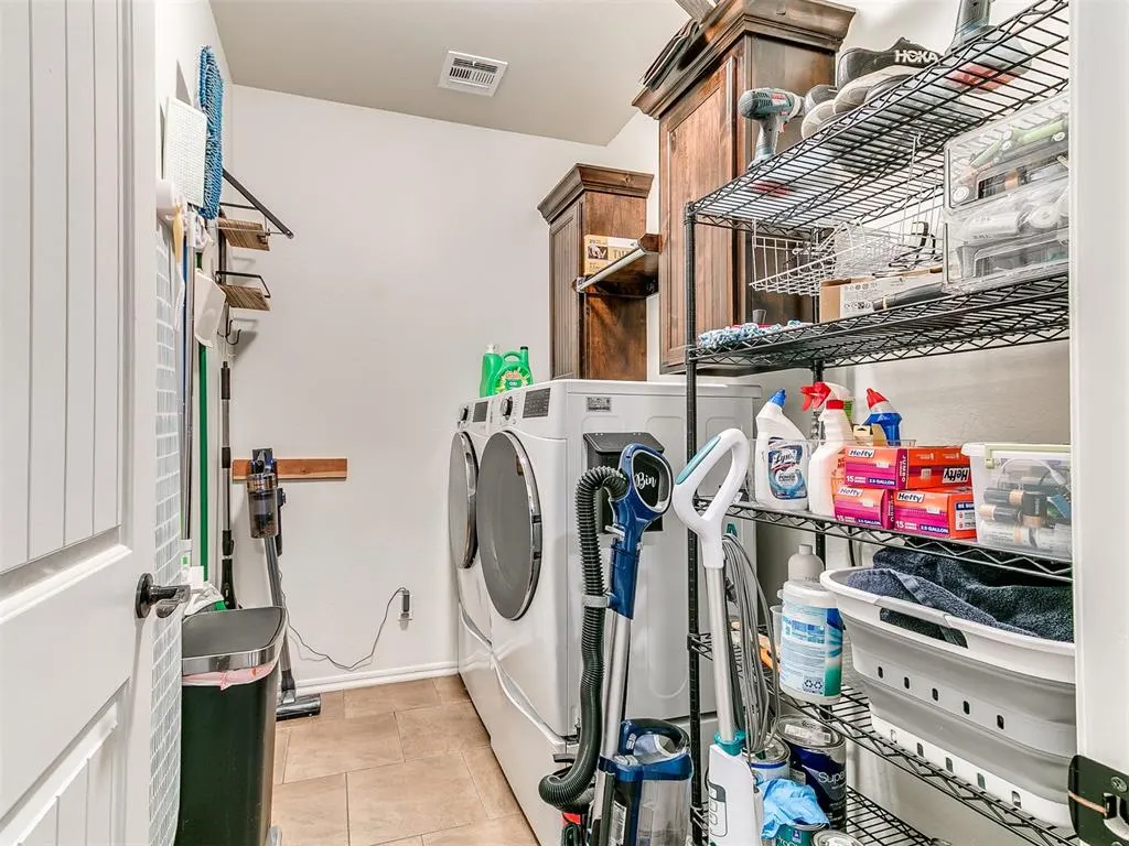 Photo 39 — 10649 Green Meadows Drive, Edmond, OK 73025