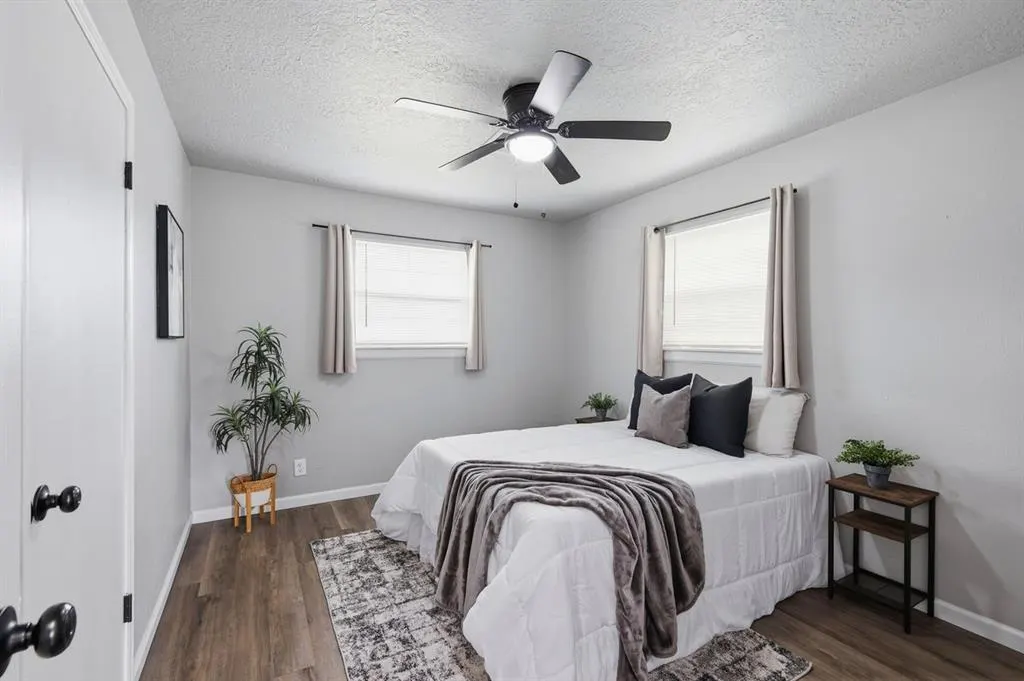 Photo 2 — 1718 NE Classen Boulevard, Norman, OK 73071