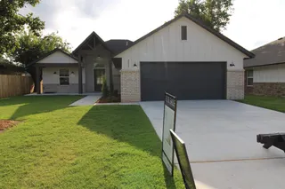 Sold home at 8421 Stonewood Drive